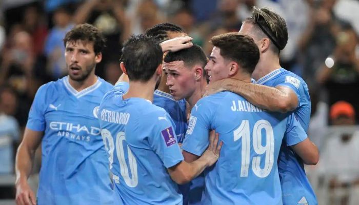 City atropela Fluminense e fatura título inédito do Mundial de Clubes